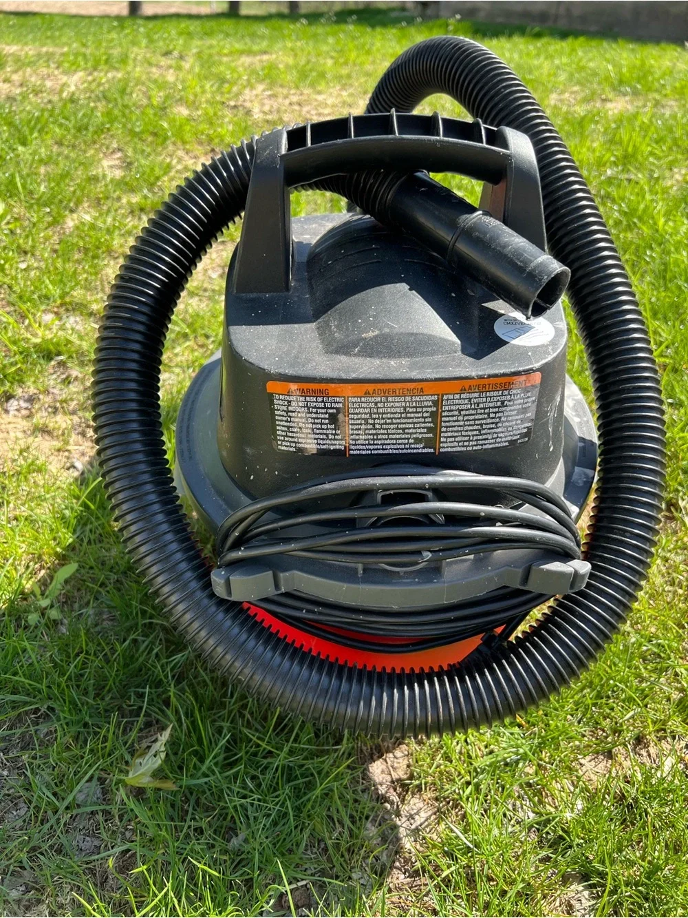 Mini vacuum - Picture 2 of 2
